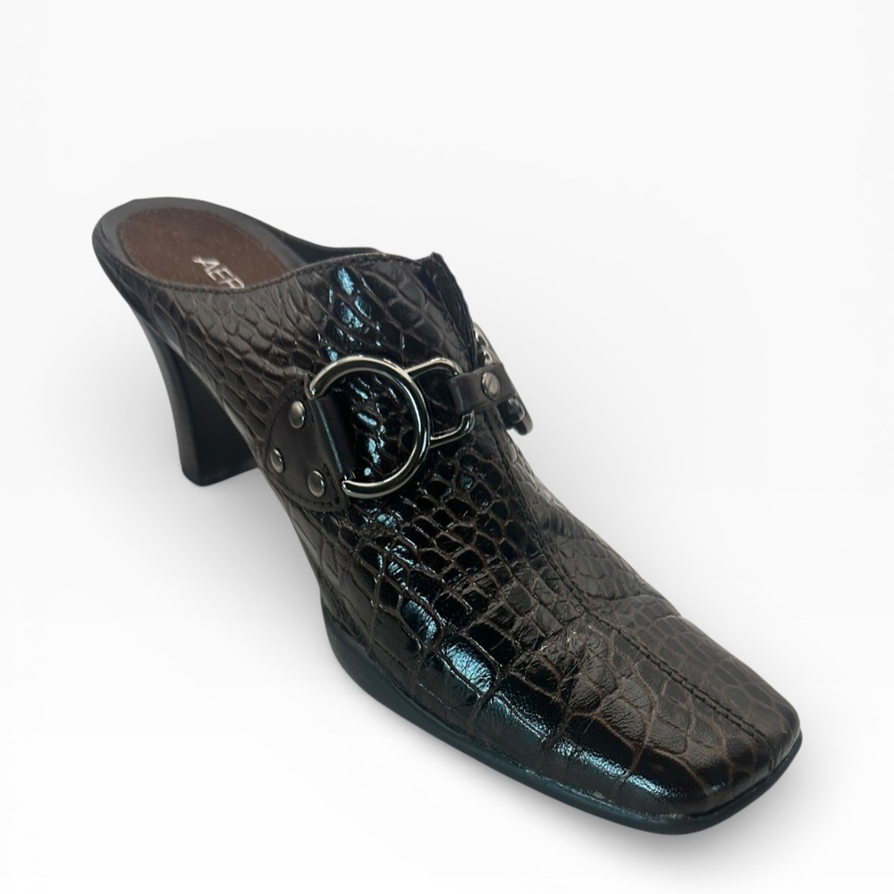 AEROSOLES Cinch Worm Mule Brown Crocs Square Toe 8 - Picture 3 of 6
